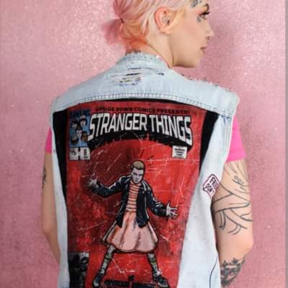 SOLD @MARKET! Vintage Levi's Stranger things red tag custom vest! Hollywood! - Picture 12 of 15
